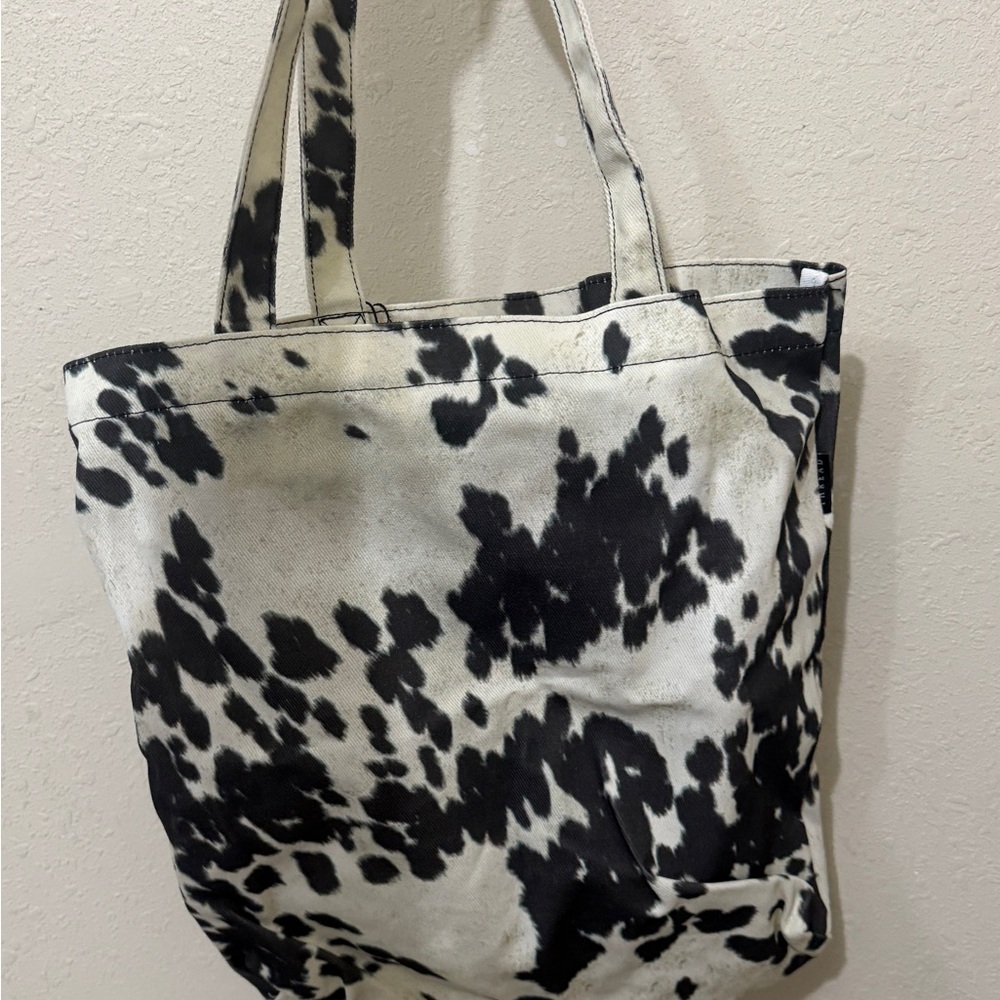 New Thread Wallet Cow print Tote - Picture 3 of 4